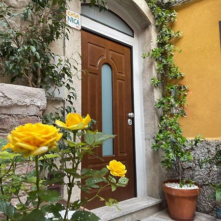 Casanica-Taormina Villa ภายนอก รูปภาพ