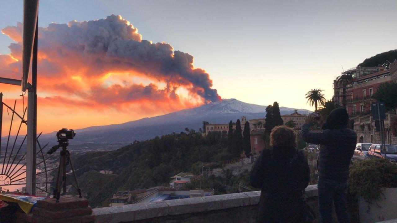 Casanica-Taormina Villa ภายนอก รูปภาพ