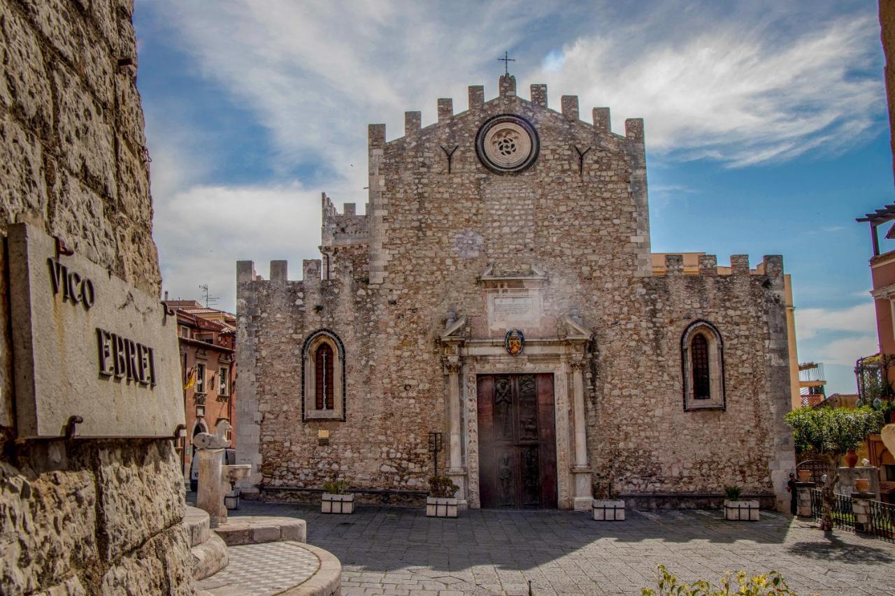Casanica-Taormina Villa ภายนอก รูปภาพ
