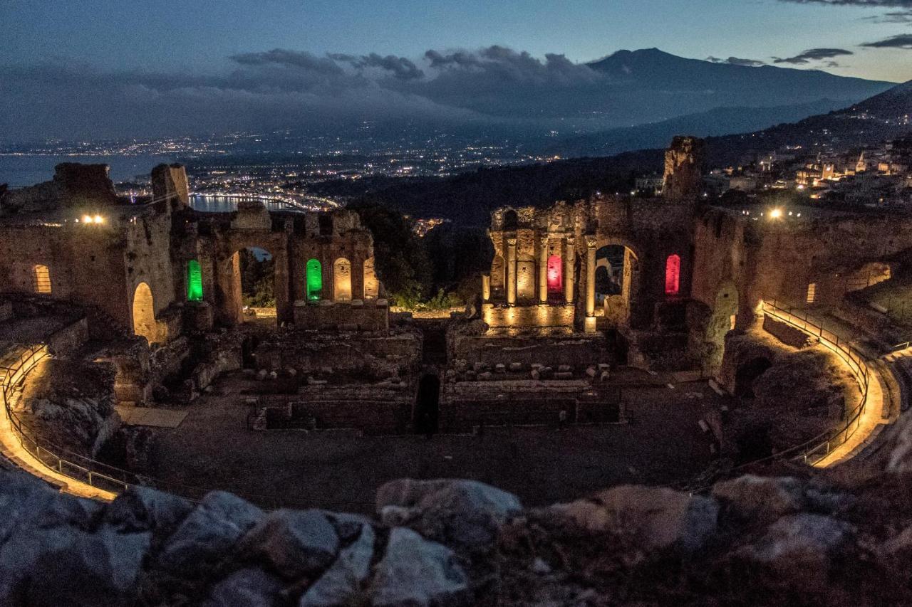 Casanica-Taormina Villa ภายนอก รูปภาพ